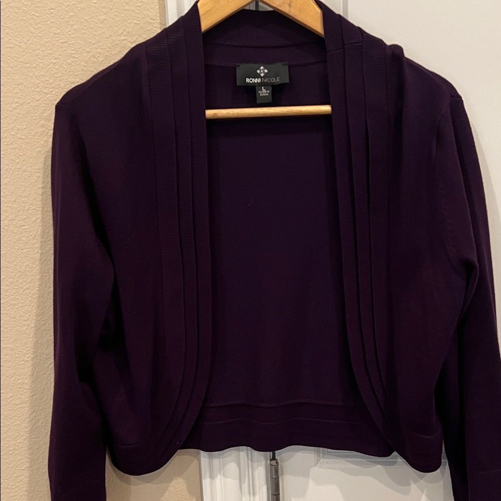 NWOT Ronni Nicole Women's Deep Purple Shrug